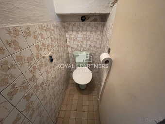 Znížená cena - Rodinný dom s pozemkom v Beladiciach - 11