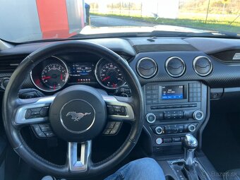 Ford Mustang 3.6 V6 224kw automat s pádly - 11