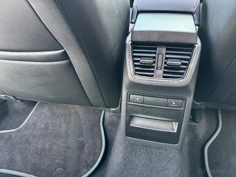 ŠKODA OCTAVIA 3 RS CHALLENG 2.0 TDI DSG 135KW - 11