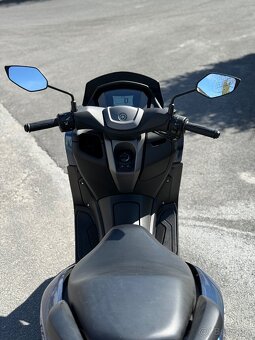 Skúter YAMAHA NMAX 125 - 2023 len 335km - 11