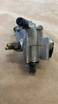 Palivová pumpa 2.0 TFSi EA113 CDL - 11