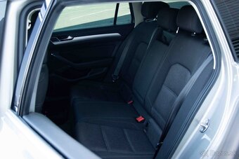 Volkswagen Passat Variant 2.0 TDI BMT Trendline - 11