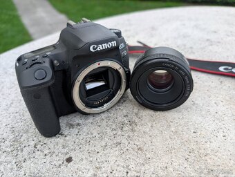 Canon EOS 77D + 50mm f/1.8 + 18-135mm f/3.5-5.6 - 11