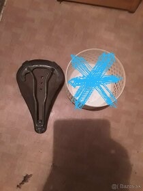 Zberatelstvo,spacak vojensky ,rozne ine  veci - 11