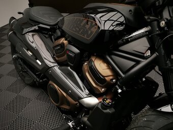 Harley Davidson Sportster S - 11
