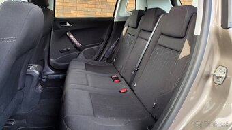 Peugeot 2008 1.2 VTI Active 60kW 6/2014 98000km Top stav - 11