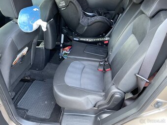 Nissan Qashqai+2 2.0 4x4 - 11