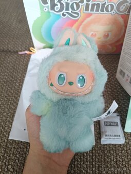 Labubu Big into Energy - 11