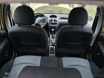 Peugeot 206 - 11