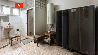 NA PREDAJ -  sklad 600 m2 s pozemkom 1450 m2 v priemyselnej  - 11
