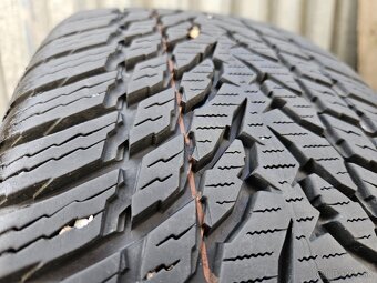 Zimné pneu NOKIAN WR Snowproof - 215/60 r16 99H - 11