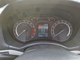 Škoda Octavia II RS 2.0 - 11