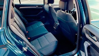 Volkswagen Passat Variant 2.0TDI 110kW DSG - 11