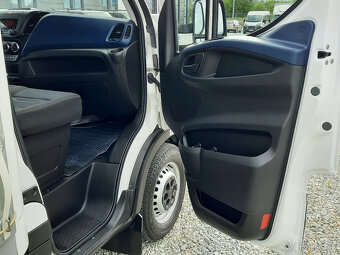 Iveco Daily 35-180 - 3,0 D valník plachta - 11