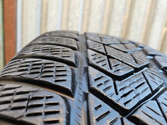 Originálna zimná sada Mercedes 5x112 r18 + 235/60 r18 - 11