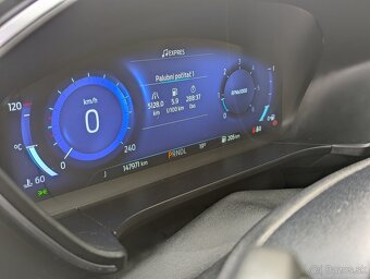 Ford Kuga 1.5 TDCi EcoBlue 88kw/120k Titanium A/T 147000km - 11