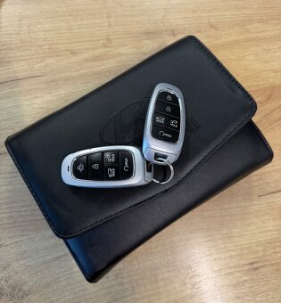 Hyundai Ioniq 5 72.6kWh A/T Style Edition - 11