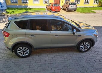 Ford Kuga 2,0 TDCI 4x4 nafta manuál 100 kw - 11