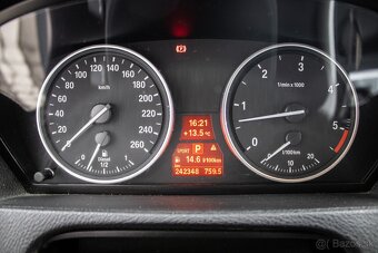 BMW X5 xDrive40d - 11