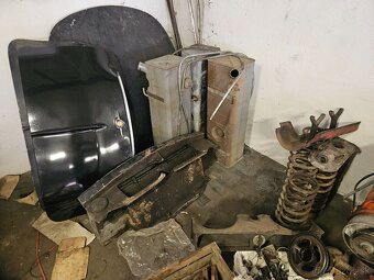 Tatra 603 - 11