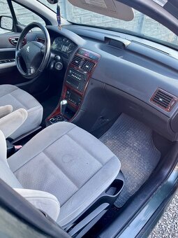 Peugeot 307 2.0HDI 100kw  AUTOMAT - 11