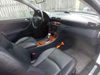 Predam Mercedes c230 sport coupe - 11