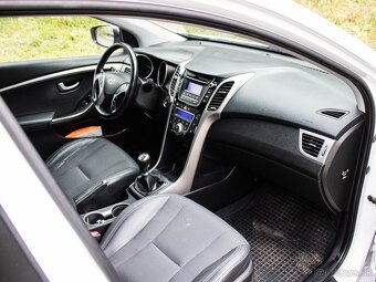 Hyundai I30 CW 1.6 CRDi - 11