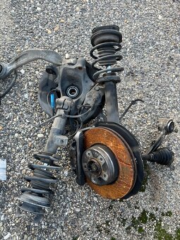 Rozpredám e61 530xd M57 automat - 11