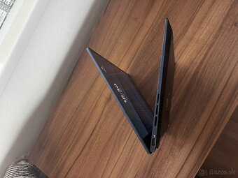 Asus Zenbook Flip 14 Oled - 11