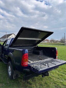 Toyota Hilux - 11