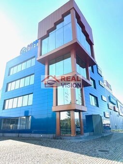Prenájom  prízemie priestory novostavba pri MAX Poprad, 220  - 11