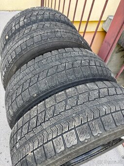 Predám sadu zimných pneumatík 195/65 Renault 4/100 R15 - 11