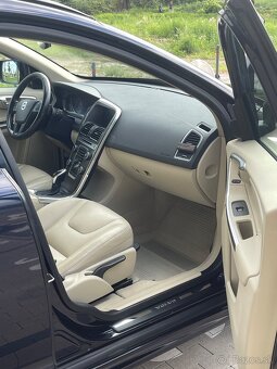 Volvo XC60 D3 - 11