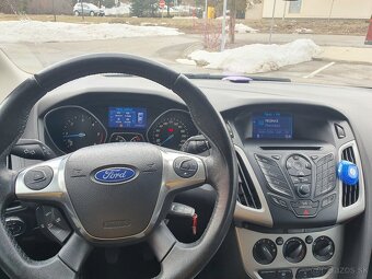 Ford Focus Combi Mk3 1.6 TDCi 70 kW - 11