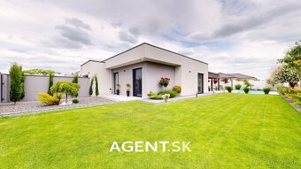 AGENT.SK | Predaj bungalovu s bazénom a záhradným domom, Dun - 11