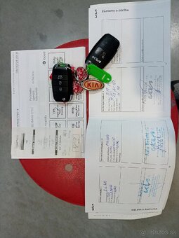 2x Kia rio 1.2 benzín HAVAROVANÉ - 11