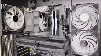 Nový PC I5, ARC B580 12GB, 32GB RAM, 2TB disk - 11