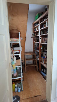 Rodinný dom na predaj - Papradno - 11