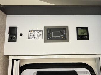 FA 699 DVB TOP VÝBAVA - 11