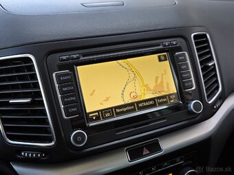 Volkswagen Sharan 2.0TDI 103kw DSG Bixenon Webasto Navi - 11