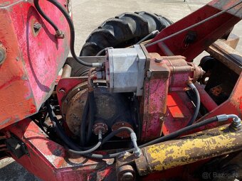 LKT T80 4X4 1980 VIN 826 - 11