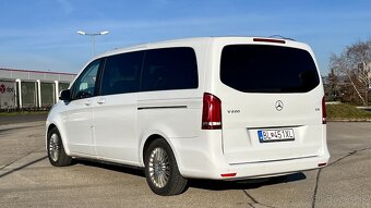 V220 (W447) - 11