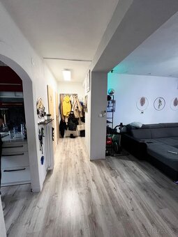 Na predaj 3 izbový byt, Šurany - 11