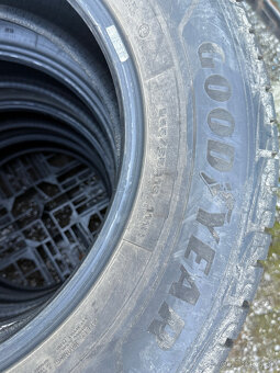 PREDÁM 4 kusy zimné pneumatiky GOODYEAR 255/65 R18 111H - 11