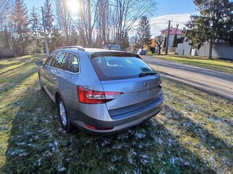 Škoda  superb - 11