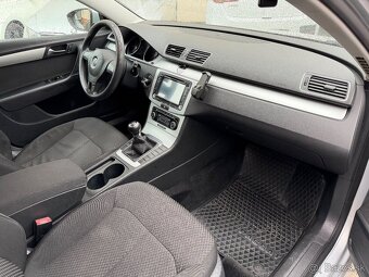 Volkswagen Passat Variant 2.0 TDI Comfortline - 11