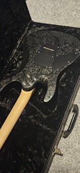 Suhr Modern Charcoal Black Web - 11