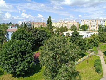 REZERVOVANÉ Na predaj nadštandardný 3,5-izbový byt Sereď - 11