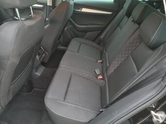 ŠKODA KAROQ 2.0, 110 KW. MANUAL - 11