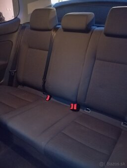 VW Golf V 1.4 16V 55 kW - 11